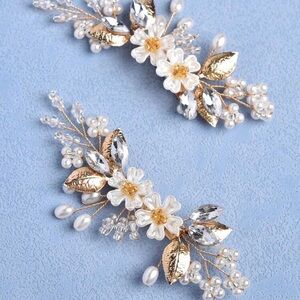 Elegant Gold and Silver Floral Hair Clips